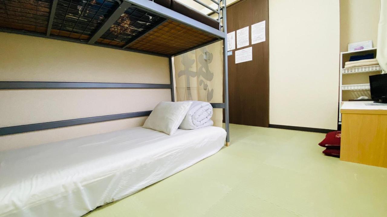 Guest House B'S Fiveⅱ Осака Экстерьер фото