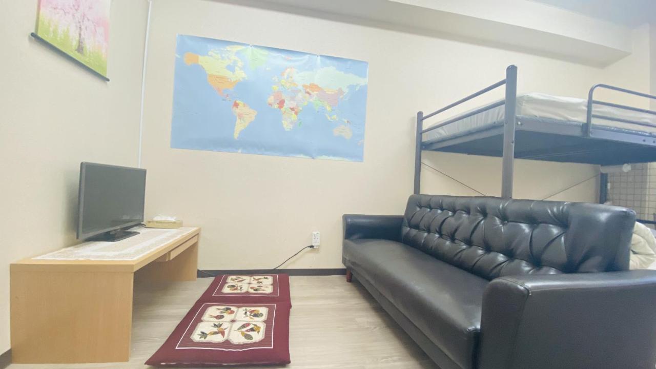 Guest House B'S Fiveⅱ Осака Экстерьер фото