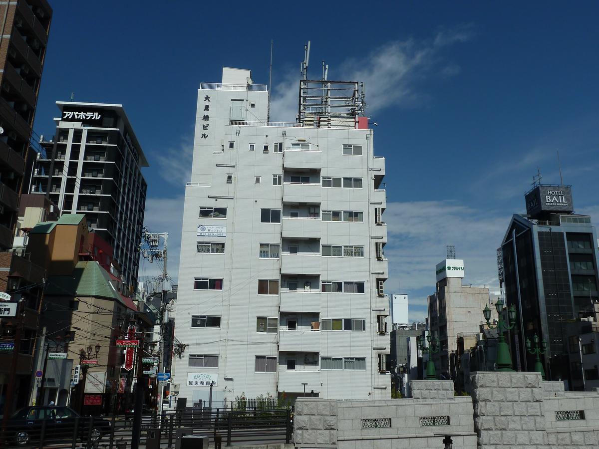 Guest House B'S Fiveⅱ Осака Экстерьер фото